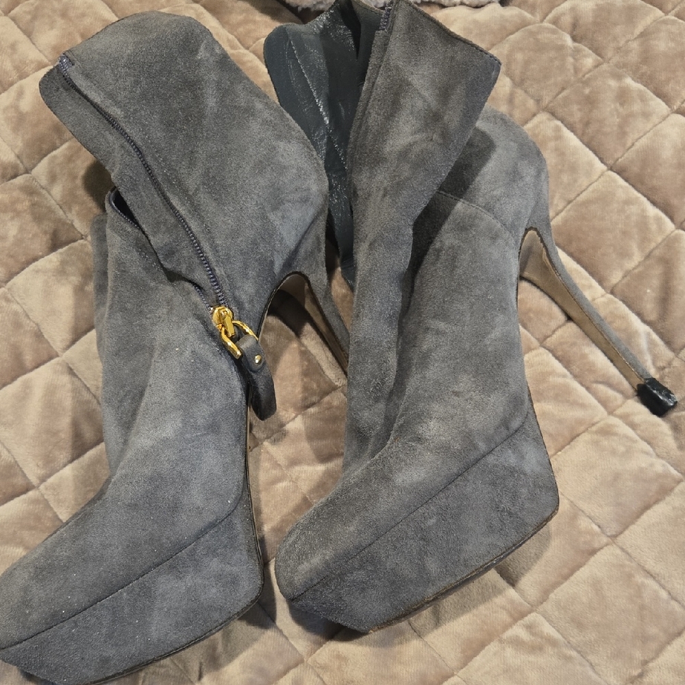 Sergio Rossi Dark Gray Suede Heeled Boots